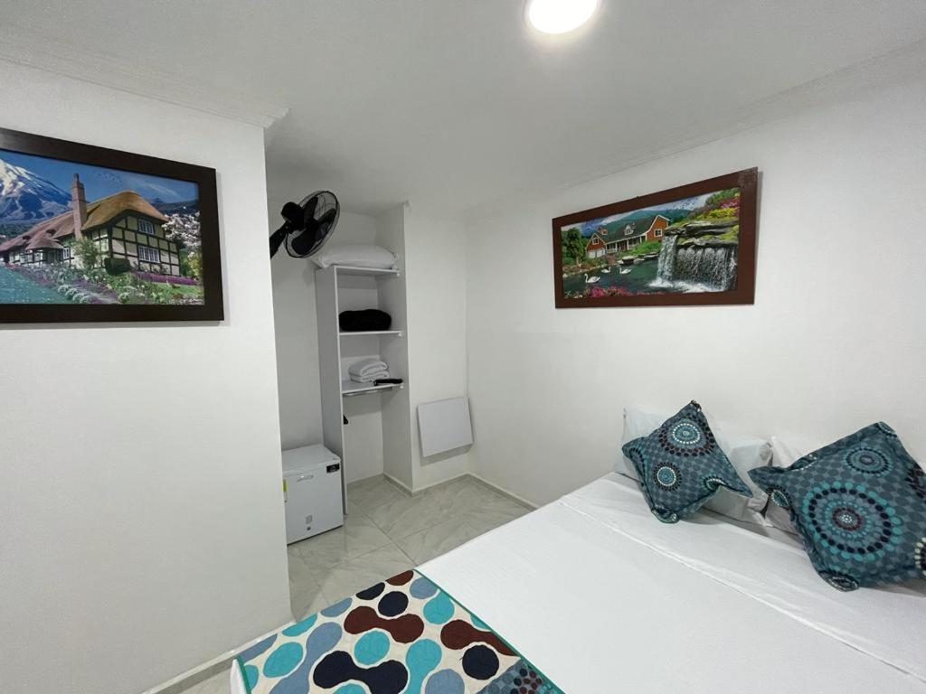 Hotel Eterna Primavera Medellin Luaran gambar